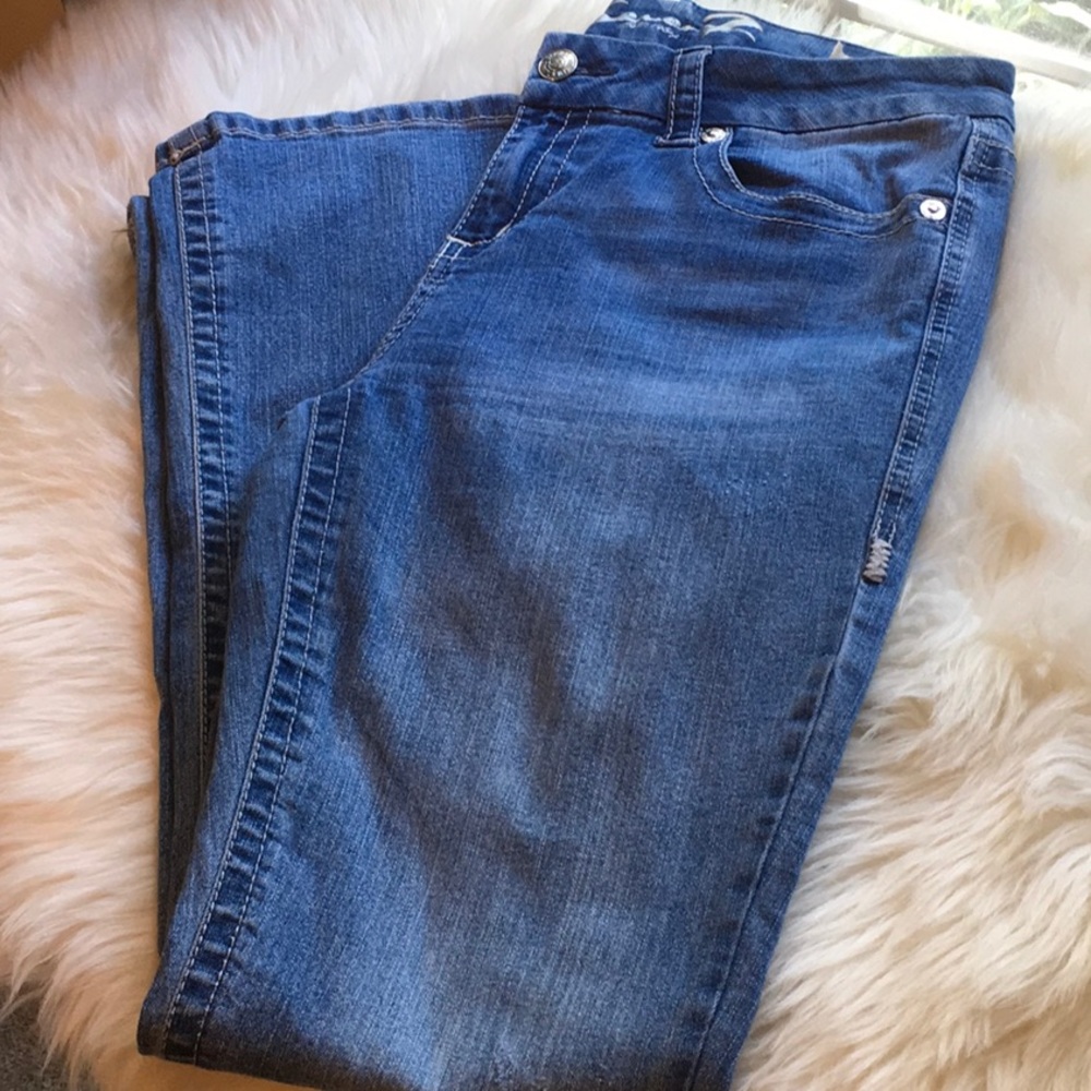 7 Boot cut Jeans
